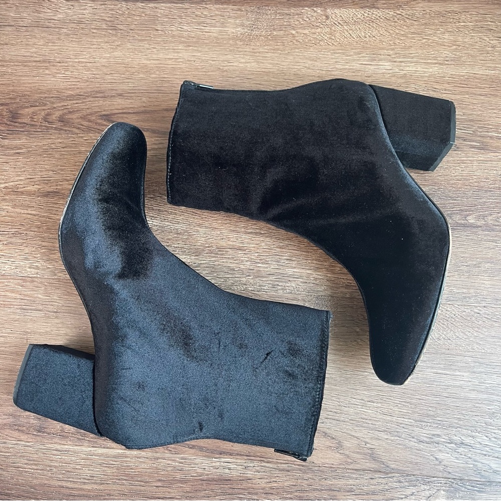 FREE PEOPLE VELVET CECILE ANKLE BOOT Black 40 / 10 Boho - Picture 8 of 15